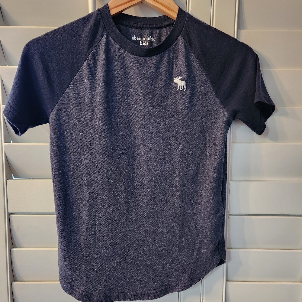Abercrombie kids boys size 9/10